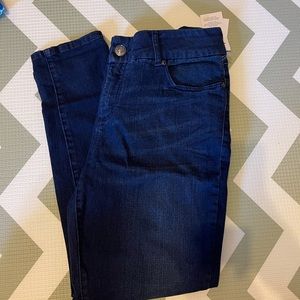 Dark skinny jeans